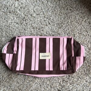 Mango Cosmetic Pouch NWOT